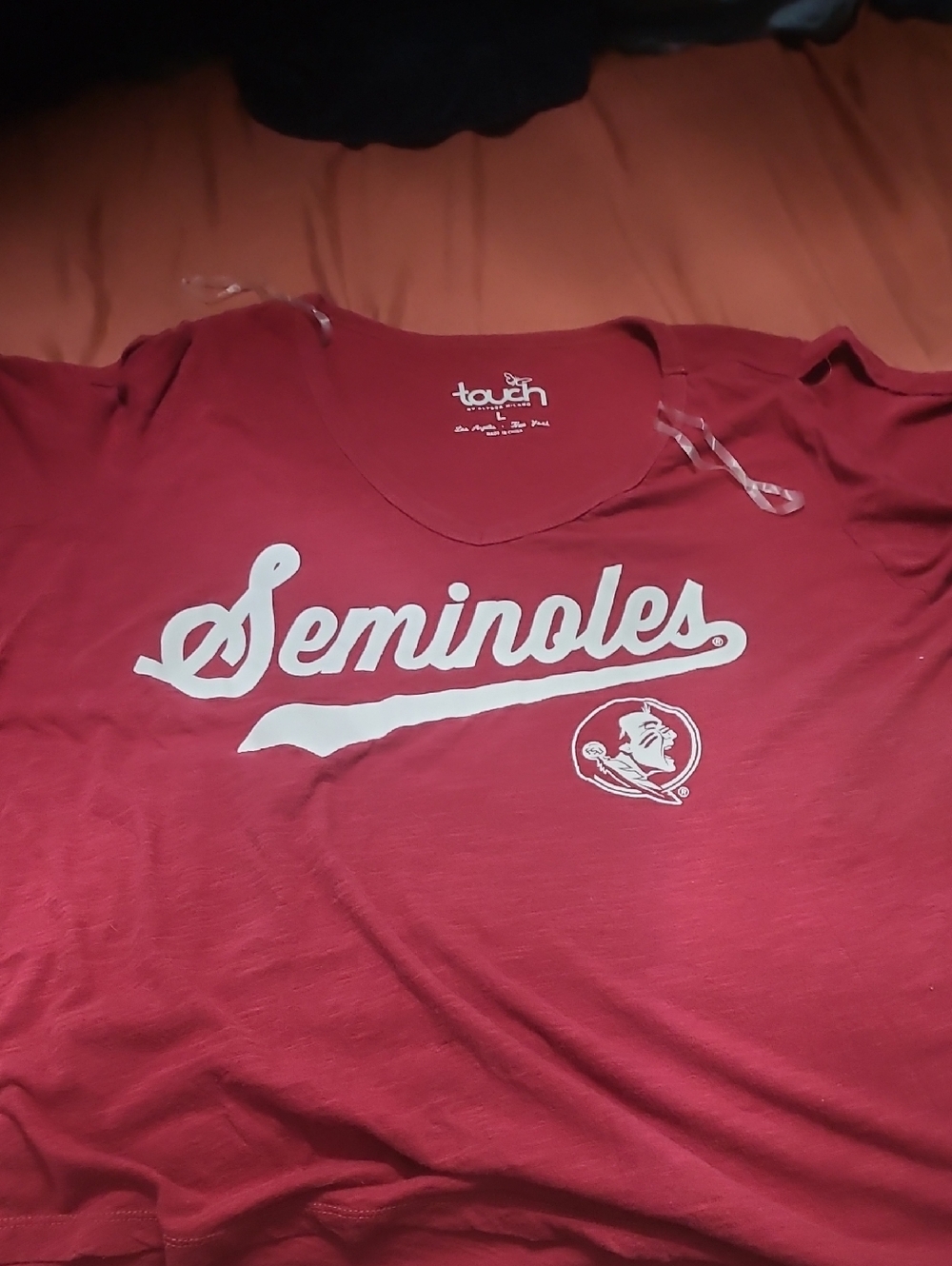 Touch by Alyssa Milano Red Seminoles Short Sleeve V-Neck Tee